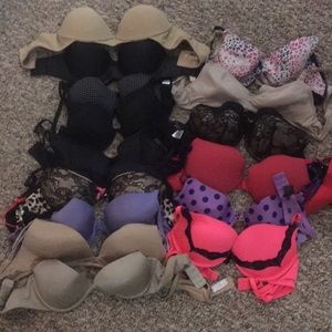 Bulk 17 bras 34c and 34b